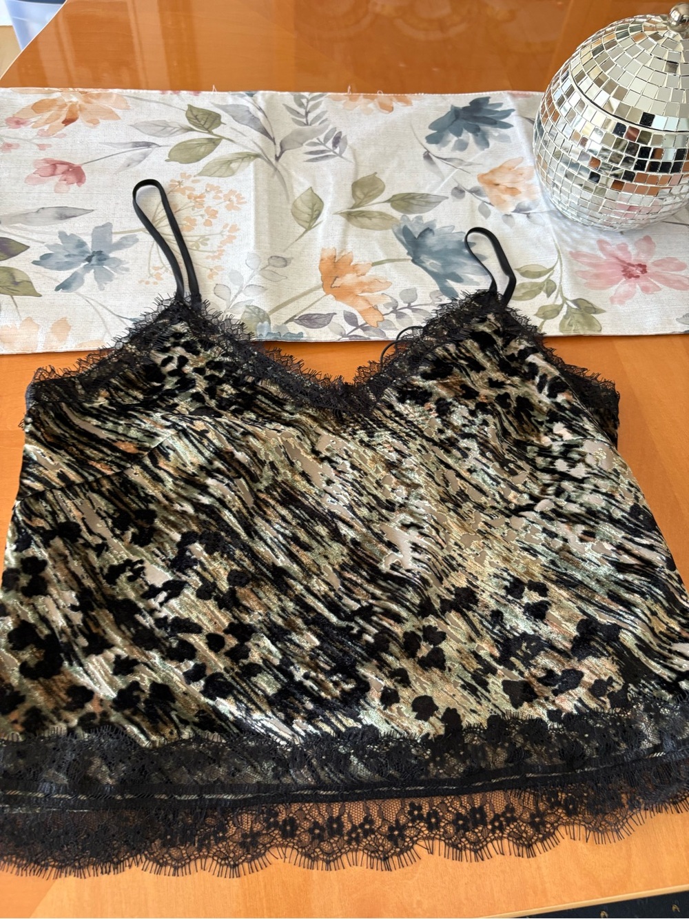Le Superbe Velvet Underground Cami, size 6 NWT!!! - Picture 7 of 8